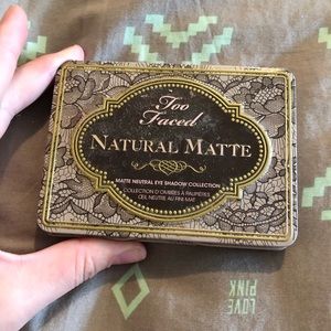 Too faced palette